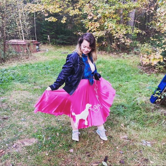 Meet your Posher, Samantha - Picture 4 of 4